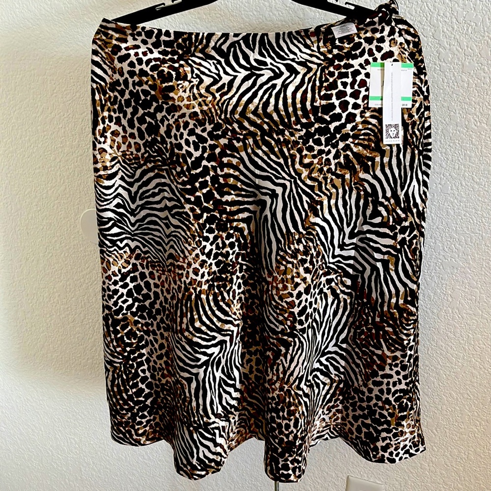 Anne Klein animal print skirt
